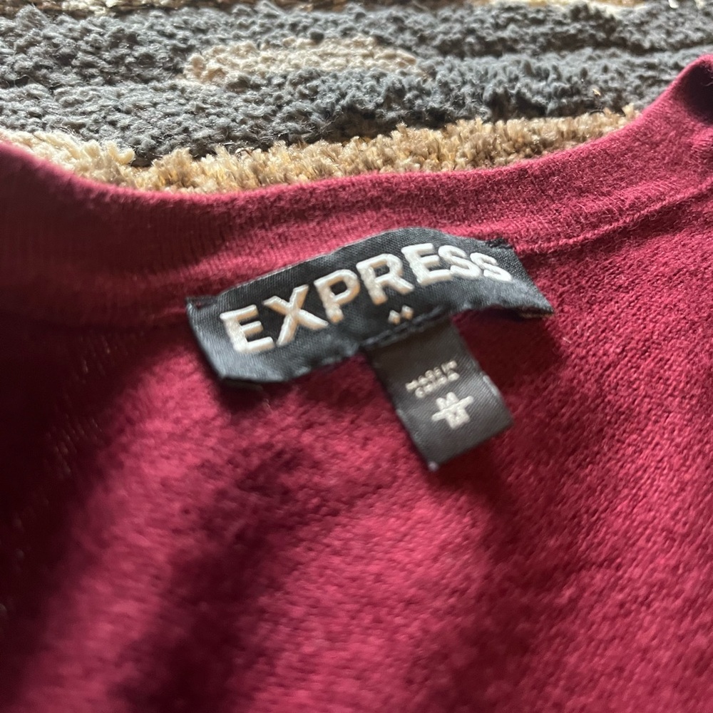 Express sweater - Picture 2 of 2